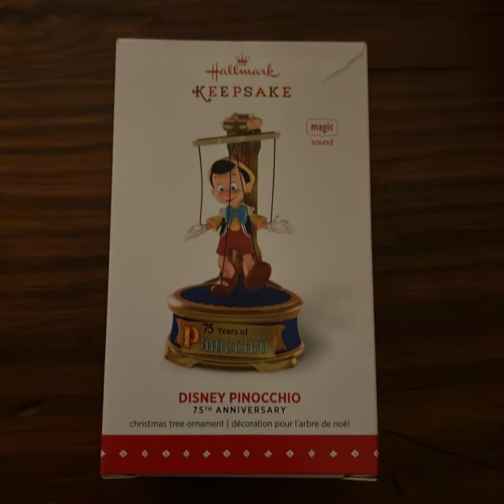 Hallmark keepsake Disney Pinocchio 75th anniversary